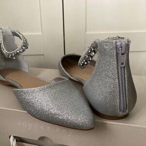 Women's Flat Formal Shoes Size 8 Silver Shimmer Copper Key macy's